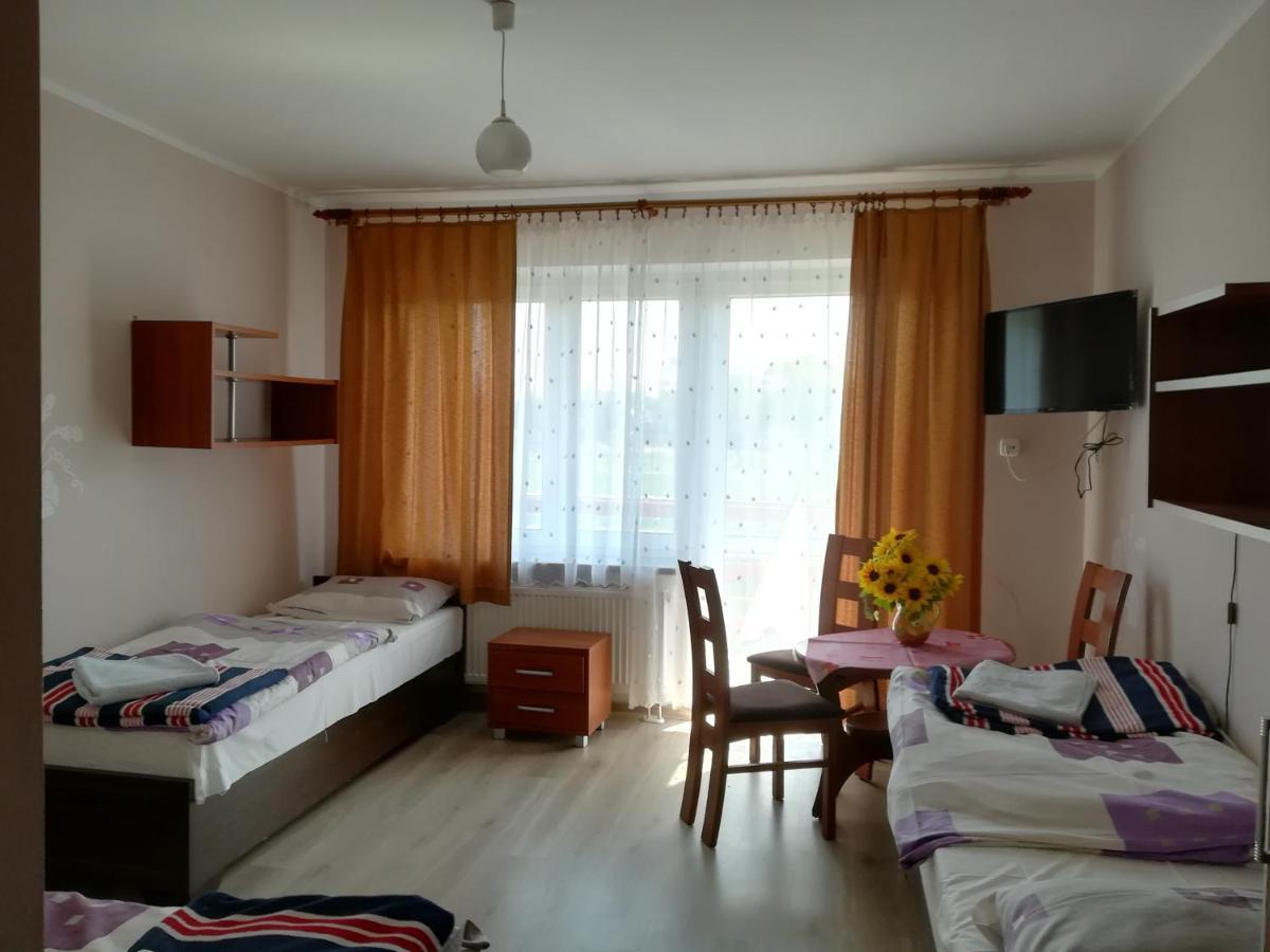 Hotel Osrodek Rehabilitacyjno-Wczasowy Ewa à Ustka Extérieur photo