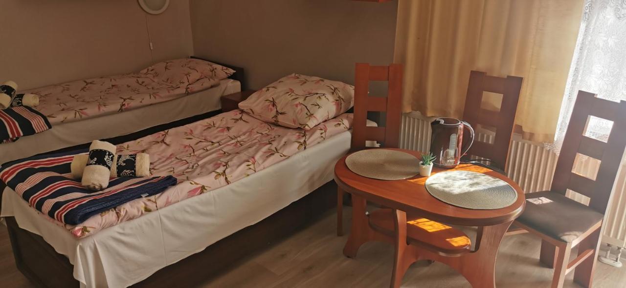 Hotel Osrodek Rehabilitacyjno-Wczasowy Ewa à Ustka Extérieur photo