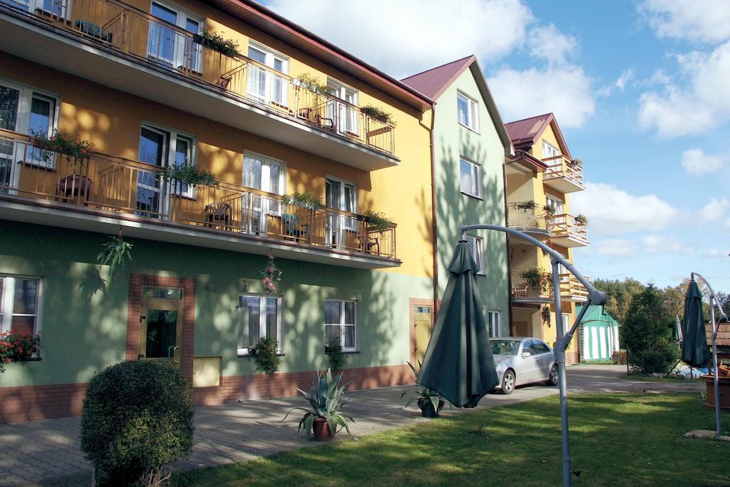 Hotel Osrodek Rehabilitacyjno-Wczasowy Ewa à Ustka Extérieur photo